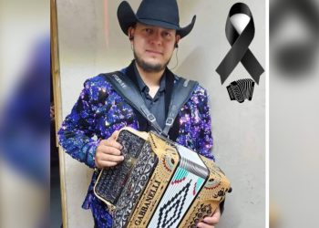 MUERE integrante de La Sucesión Norteña al resbalarse y enterrarse un recogedor metálico