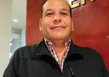 Urge atención psicológica y programas de apoyo a embarazadas: Omar Bazán