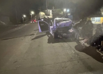 Por jugar carreras, VUELCAN afuera de la Normal en el Periférico; 5 lesionados