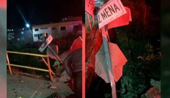 Se lleva el barandal de un desnivel en el Boulevard y cae con todo y auto hasta el fondo