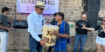 Festeja Jorge Rabling el Día del Padre en parque La Estación