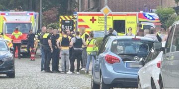 Cinco muɛrŧos tras tịroŧeo en centro de menores en Alemania | VIDEO
